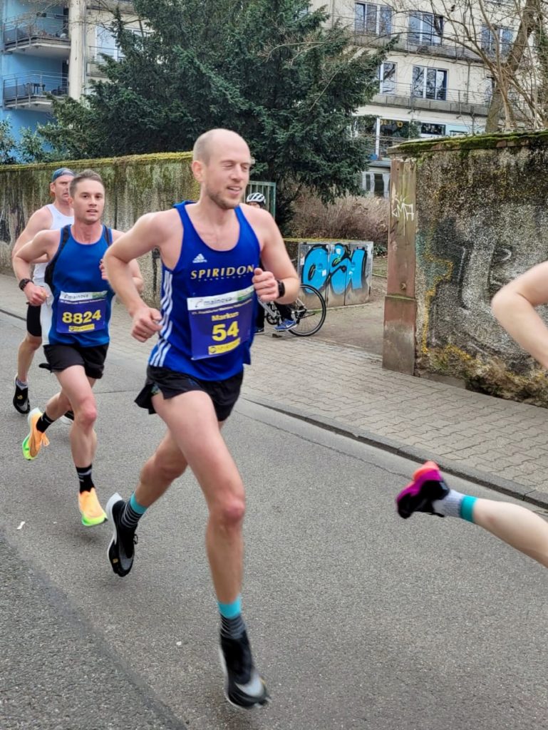 Tolle Beine beim Frankfurter Halbmarathon